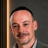 Portrait von Thorsten Schuh